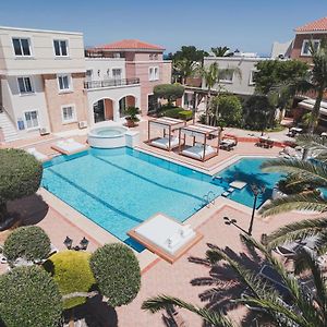 Two-Bedroom Apartment Pool View